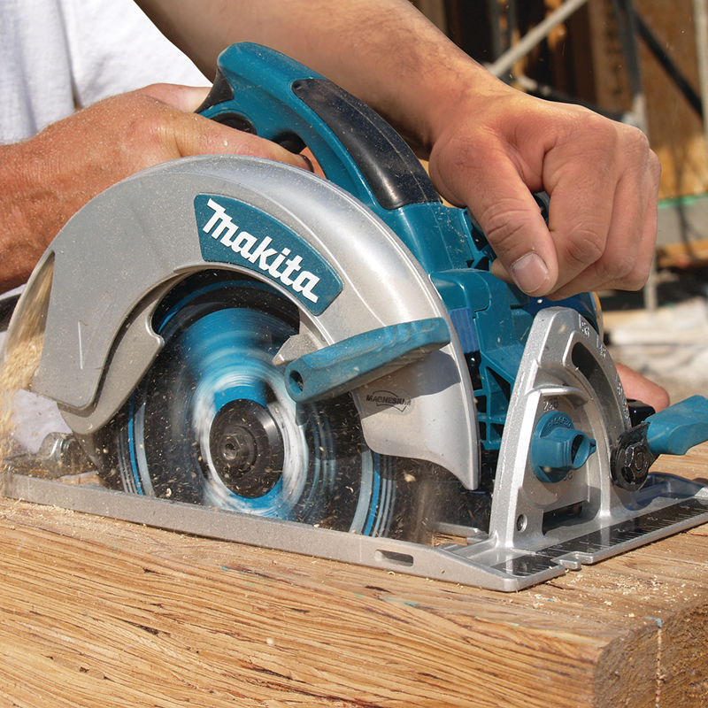 Sierra circular 7-1/4 Pulg 1800W 5007MG Makita