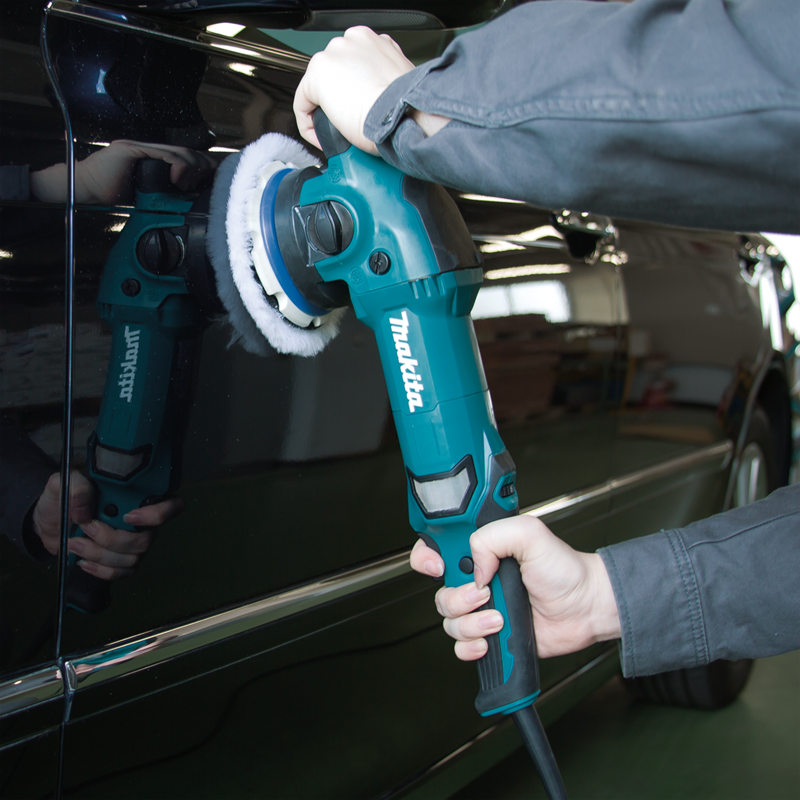 Pulidora doble acción 5"  900W  PO5000C Makita