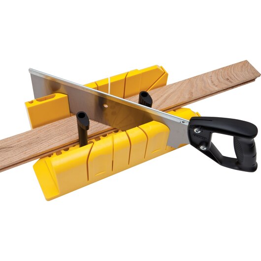 Caja de inglete profesional 14 Pulg serrucho 20-600 Stanley