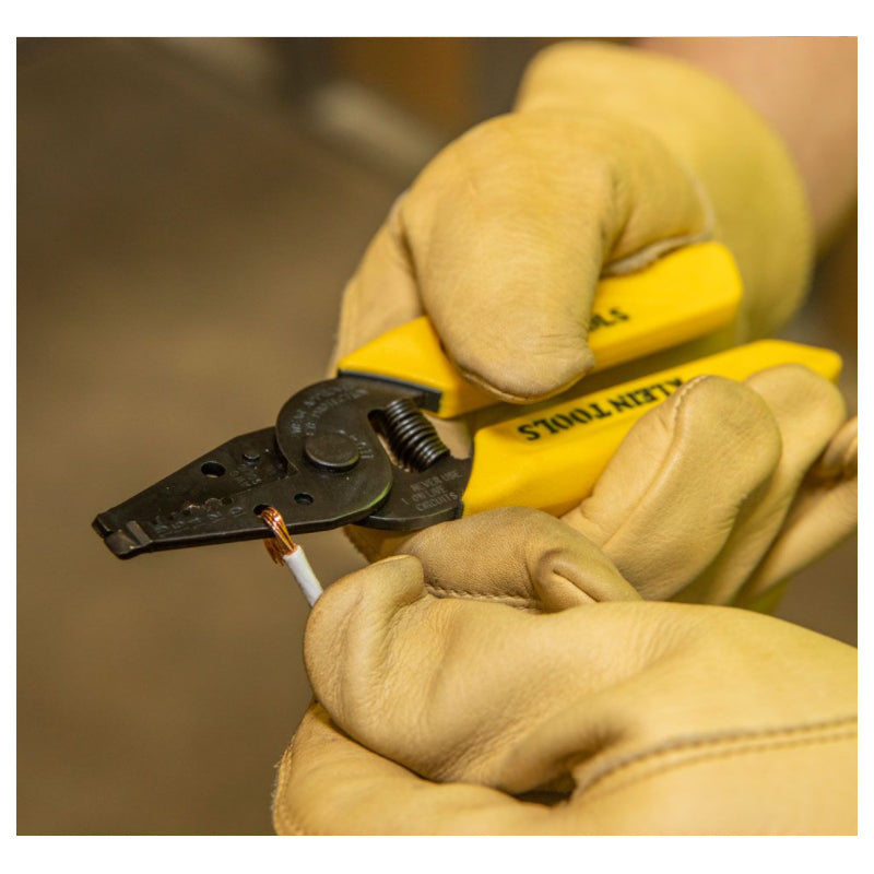 Pelacables cortacables (cable sólido de 10-18 AWG) 11045 Klein Tools
