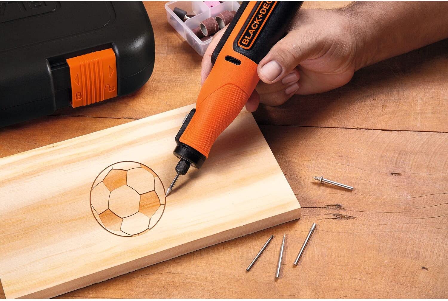 Mototool 8V 35 Accesorios BCRT8K35-B3 Black&Decker