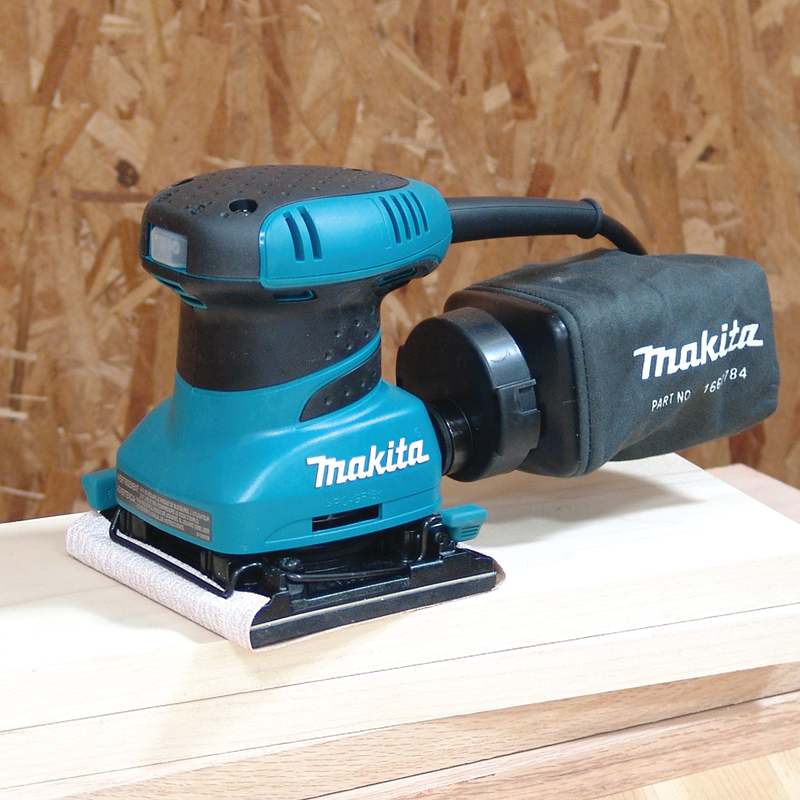 Lijadora orbital 1/4 Pulg 200W BO4556 Makita