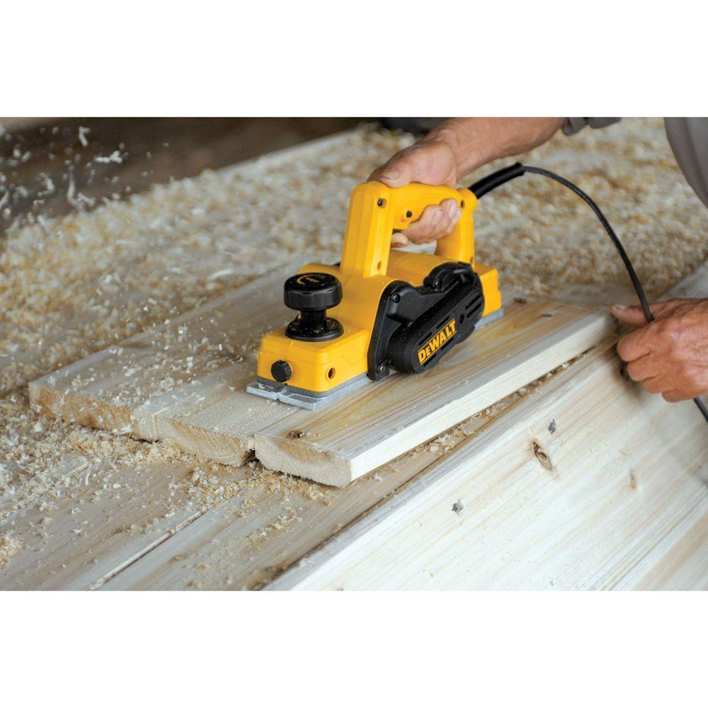 Cepillo 3-1/4 Pulg D26676 DeWalt