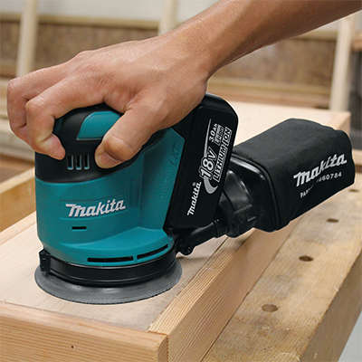 Lijadora orbital Inalámbrica  5" 18V DBO180Z Makita