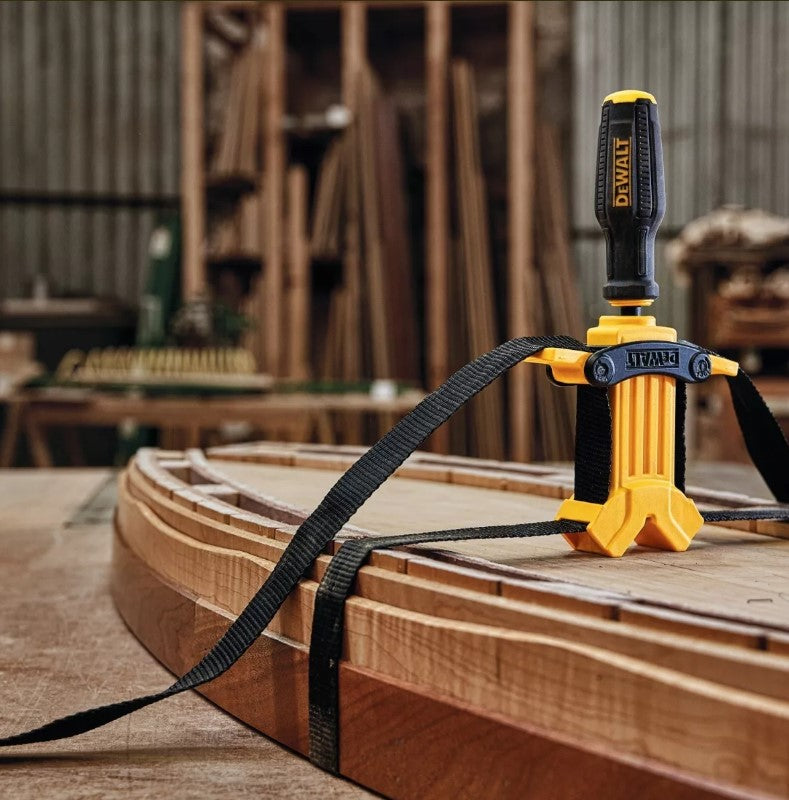 Prensa de banda 15 Pulg DWHT83839 DeWalt
