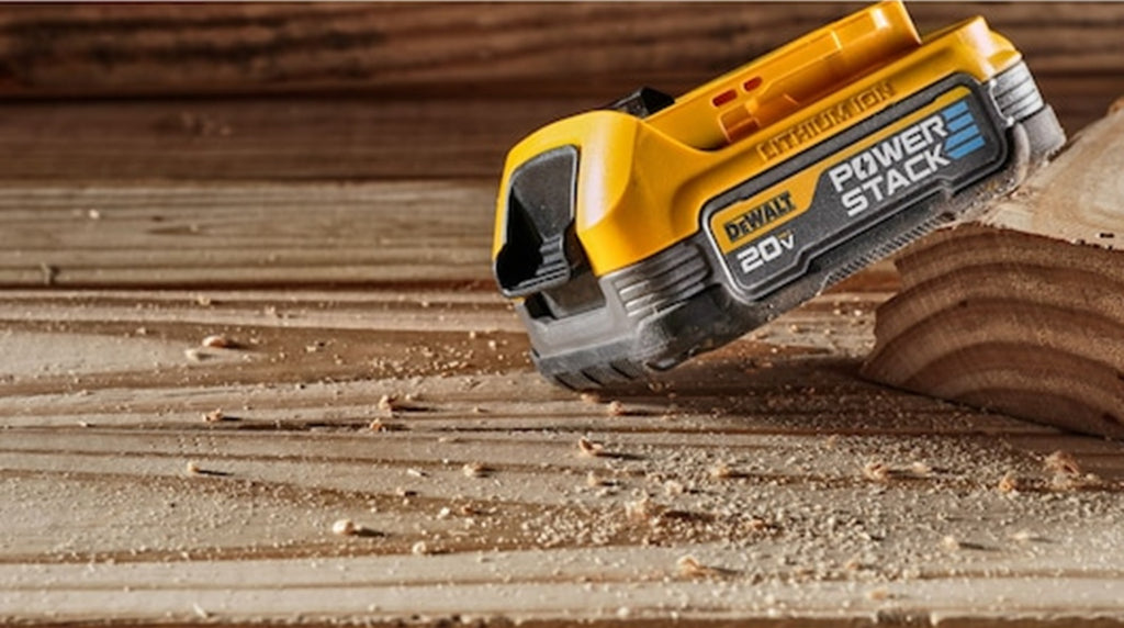 Batería POWERSTACK 1.7Ah 20V MAX* DCBP034-B3 DeWalt