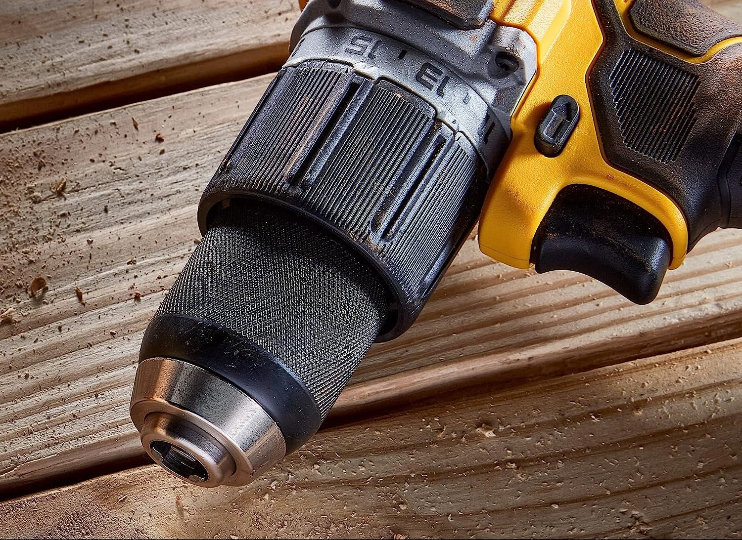 Taladro/Atornillador 1/2" 20V MAX* XR Brushless DCD805B-B3 DeWalt