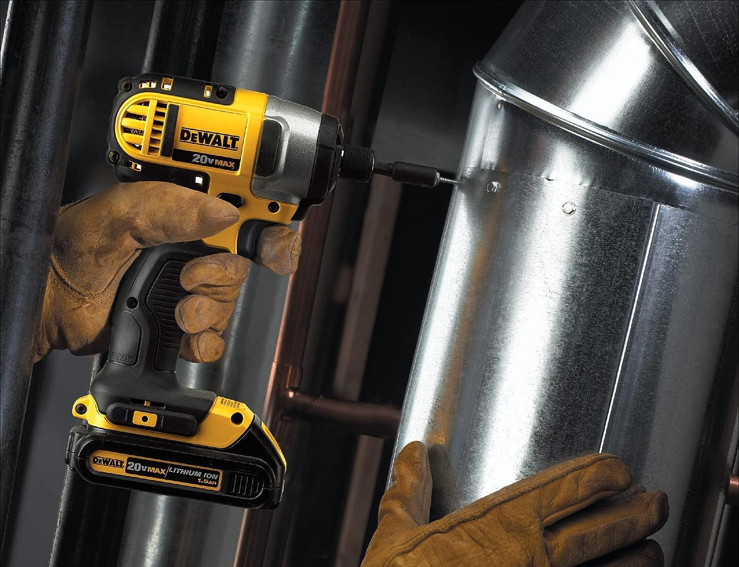 Combo Rotomartillo DCD776 1/2” + Atornillador DCF885 1/4” 20V MAX* DCK222D2 DeWalt