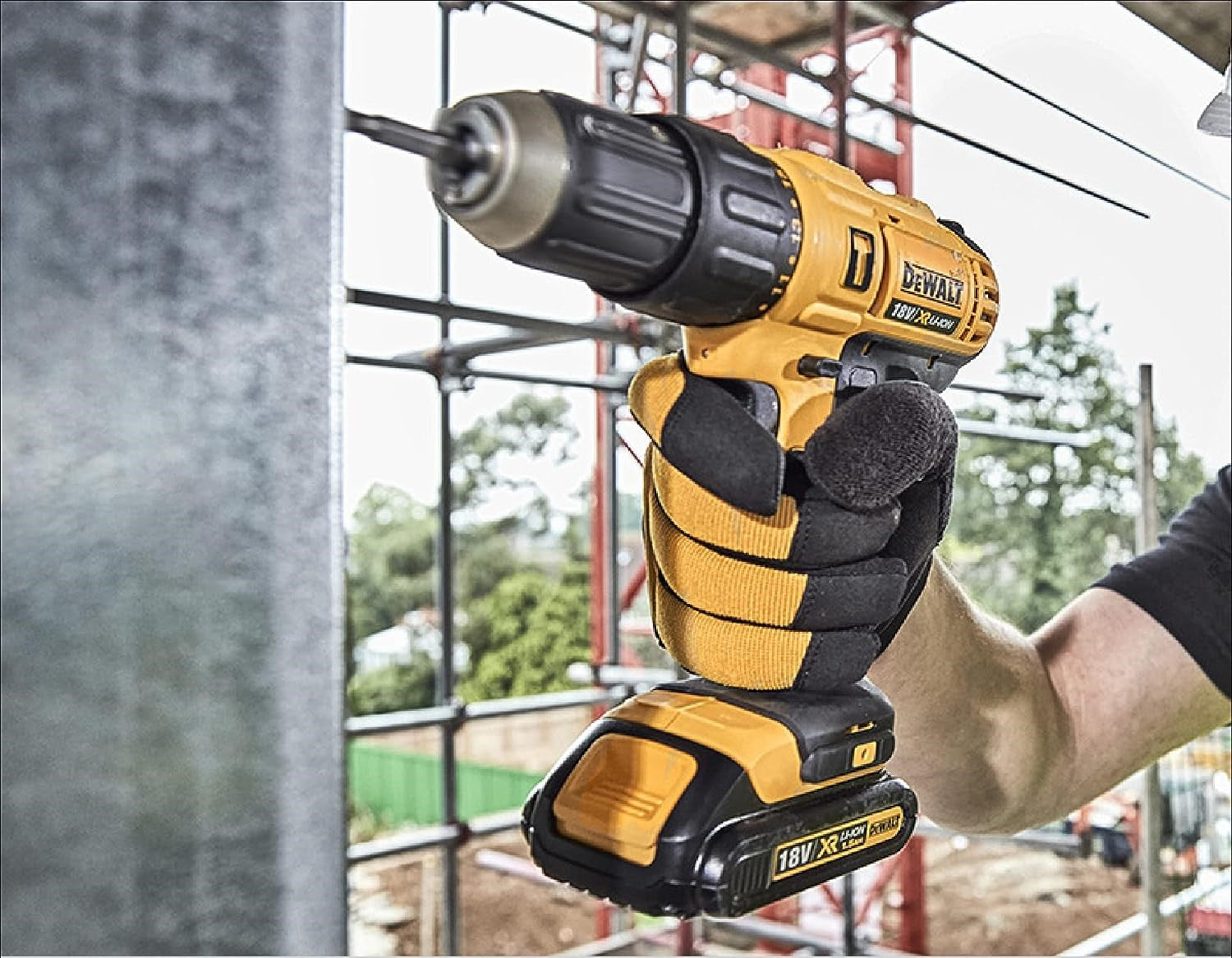 Combo Rotomartillo DCD776 1/2” + Atornillador DCF885 1/4” 20V MAX* DCK222D2 DeWalt