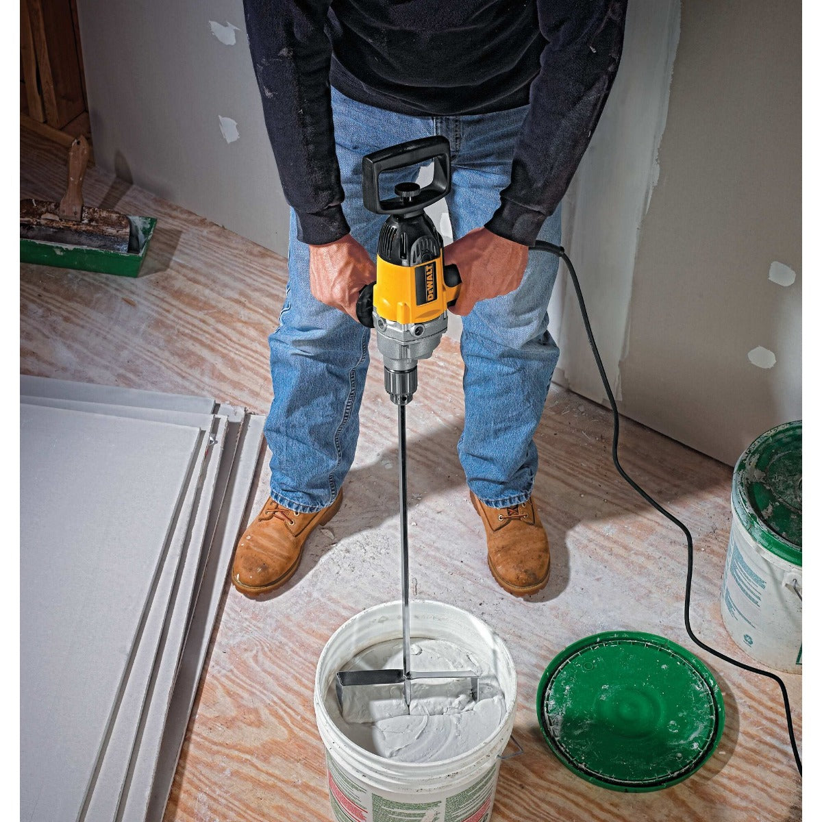 Taladro De Espada 1/2" 710W VVR DW130V-B3 DeWalt