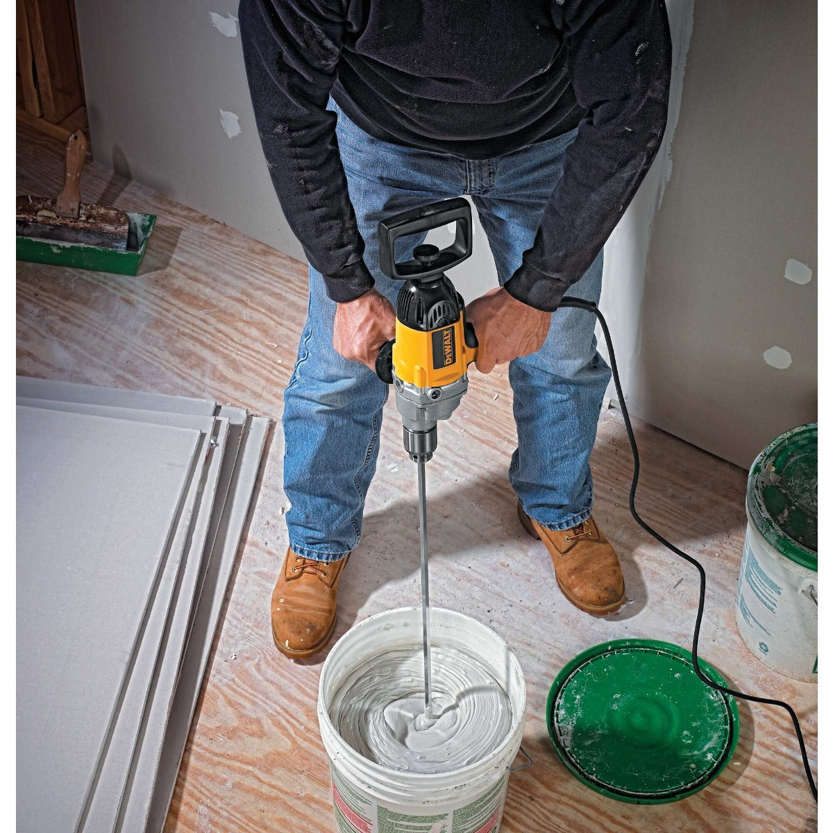 Taladro De Espada 1/2" 710W VVR DW130V-B3 DeWalt
