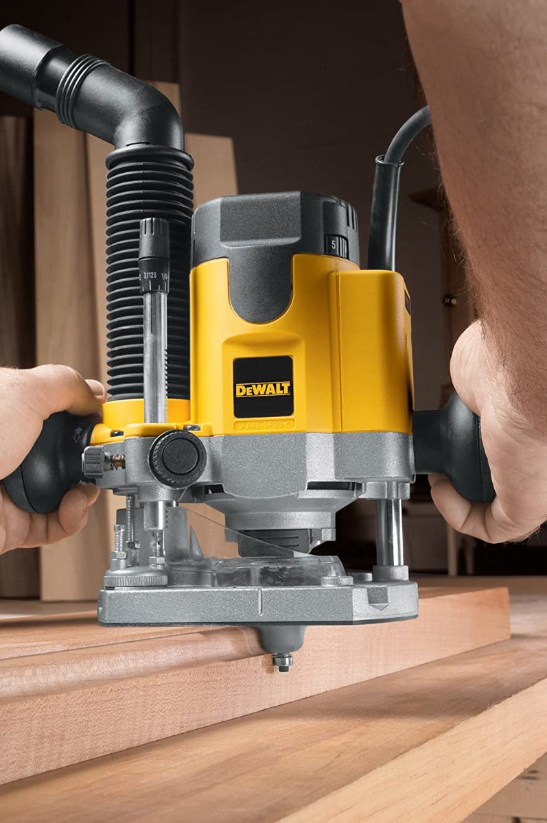 Router 2HP 1100W DW621 DeWalt