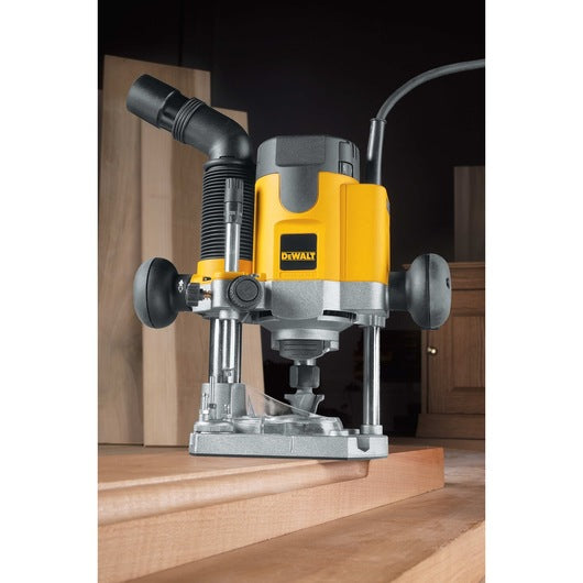 Router 2HP 1100W DW621 DeWalt