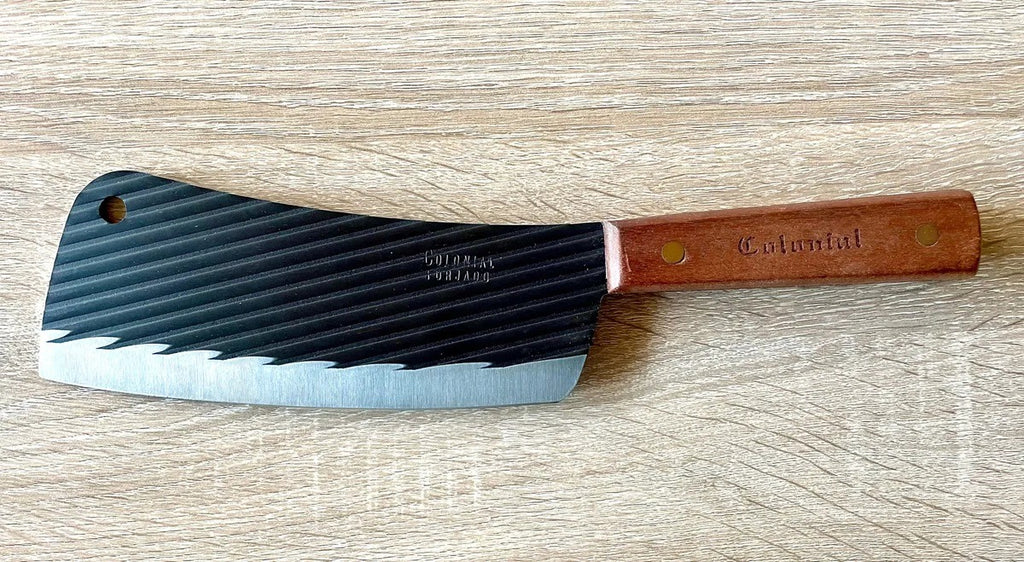 Hacha Forjada 82-7” Colonial