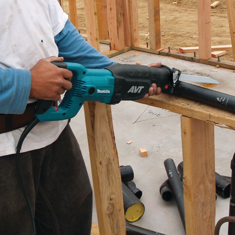 Sierra sable 1510W VV JR3070CT Makita