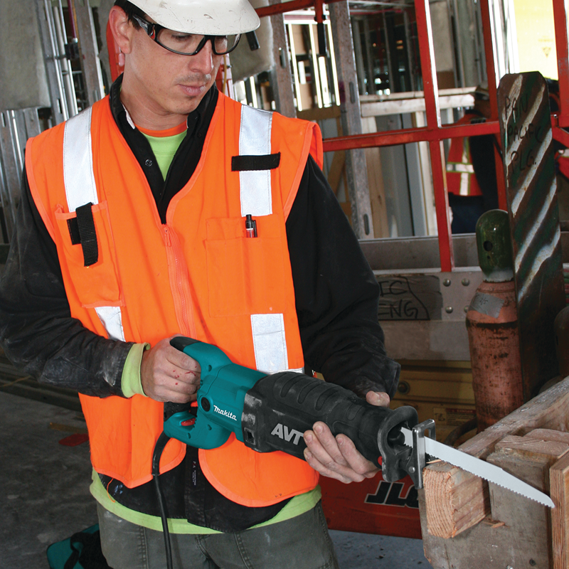 Sierra sable 1510W VV JR3070CT Makita