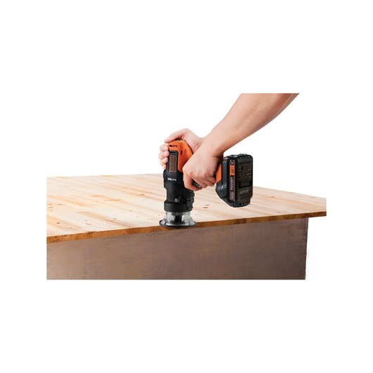Taladro Inalámbrico 20V MAX* MATRIX™ con 6 Cabezales Intercambiables MTX20K6A Black & Decker