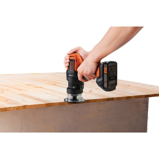 Taladro Inalámbrico 20V MAX* MATRIX™ con 6 Cabezales Intercambiables MTX20K6A Black & Decker
