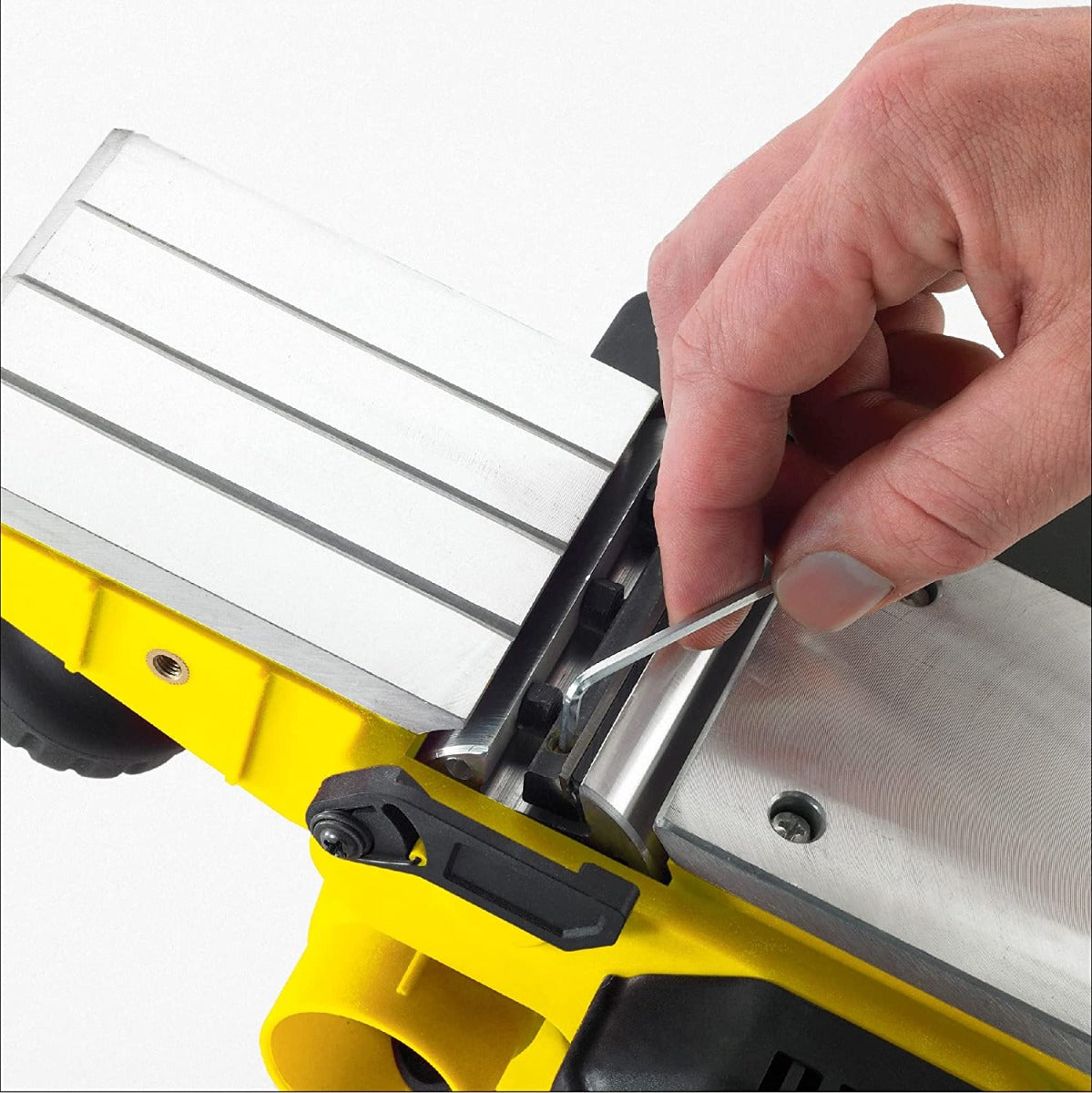 Cepillo 750w 3 1/4" PP7502 Stanley