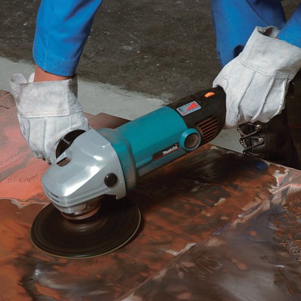 Pulidora 7 Pulg 1600W SA7000C Makita