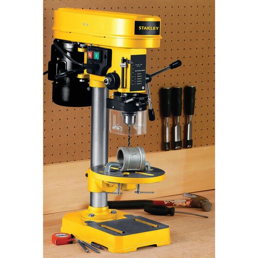 Taladro de banco 1/2” (13mm) 1/3HP (250W) SBT2513 Stanley