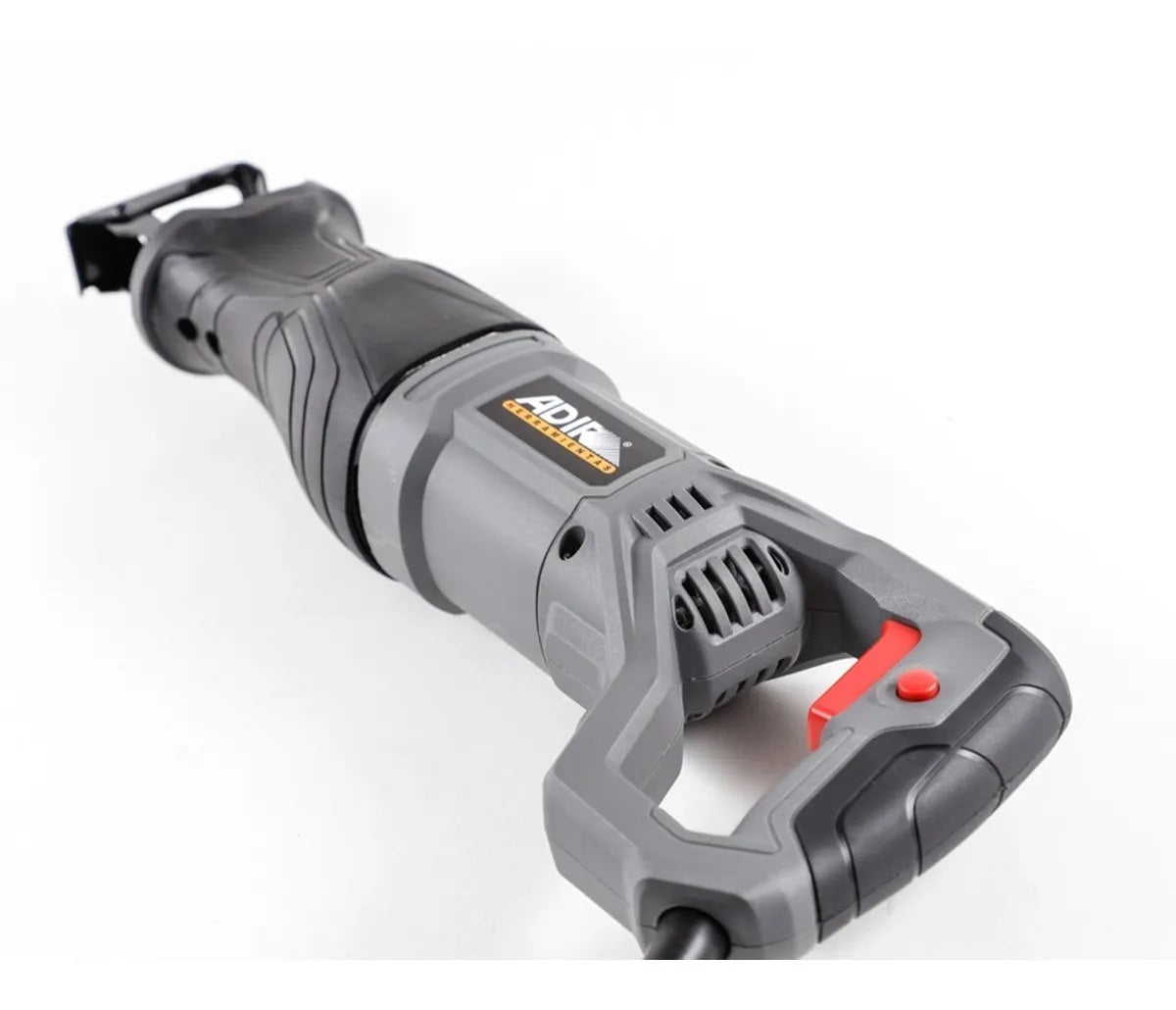 Sierra sable industrial 900W 9156 Adir